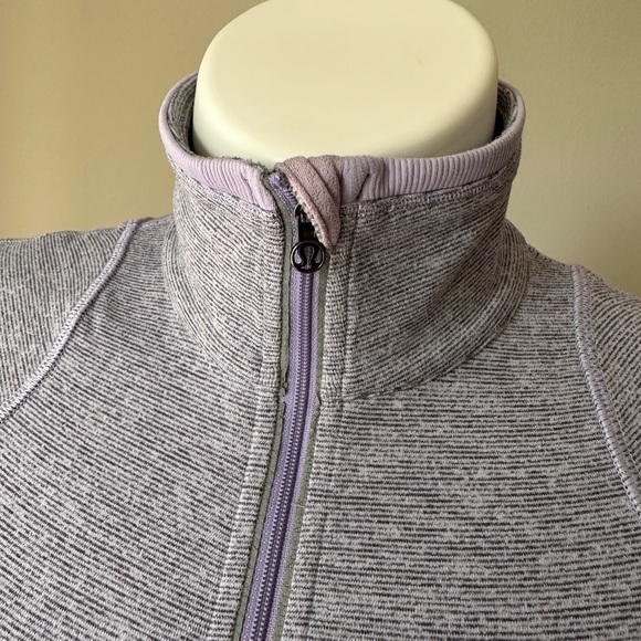 Lululemon Matching Set size 6 leggings and size‎ 4 pull over - Picture 5 of 15